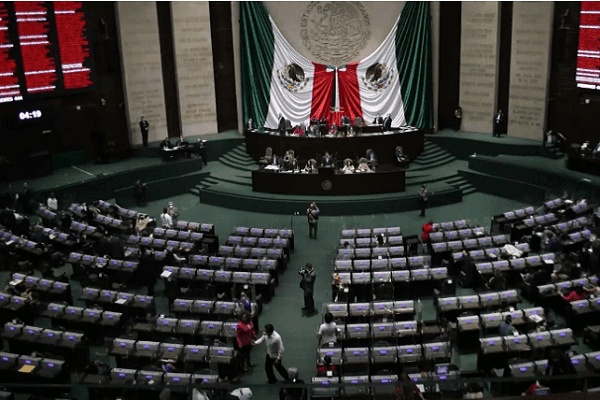 Cámara de Diputados aprueba eliminar fuero presidencial