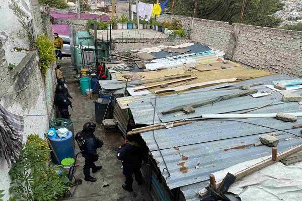 Catean vivienda relacionada con asesino de Naucalpan #VIDEO