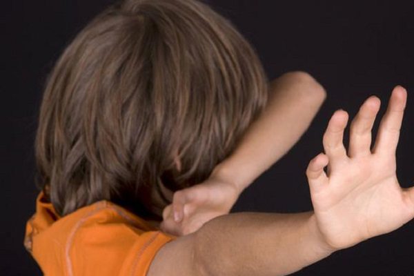 Proponen castración química para violadores de menores en Puebla