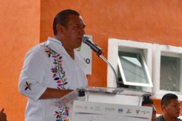 Atentado contra alcalde de Hidalgo deja dos heridos