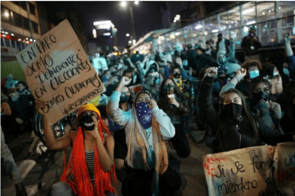 13 civiles muertos y cientos de heridos tras protestas en Colombia