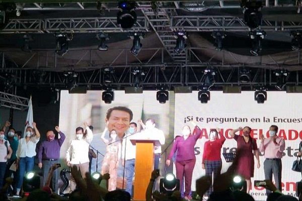Morena realiza evento masivo en Xalapa. Sancionarán al lugar #VIDEO