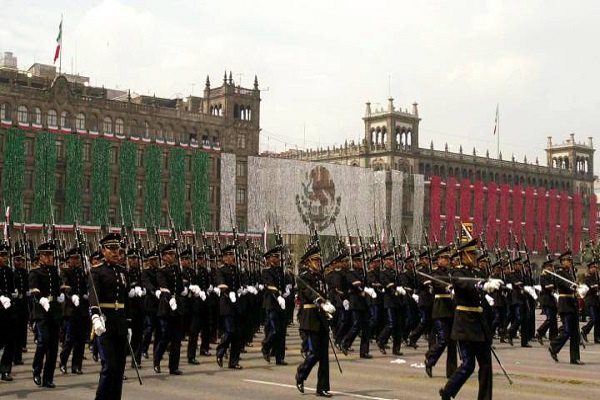 Presidencia de la República cancela el desfile militar 2020