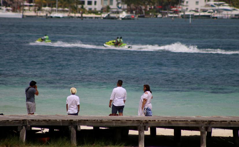 Quintana Roo abrirá playas, pasará a semáforo amarillo