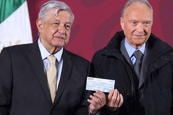 AMLO garantiza cheque de rifa del avión que no se ha podido cobrar