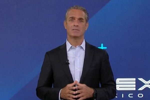 América Latina tendrá vacuna de AstraZeneca un año antes, dice Slim Domit