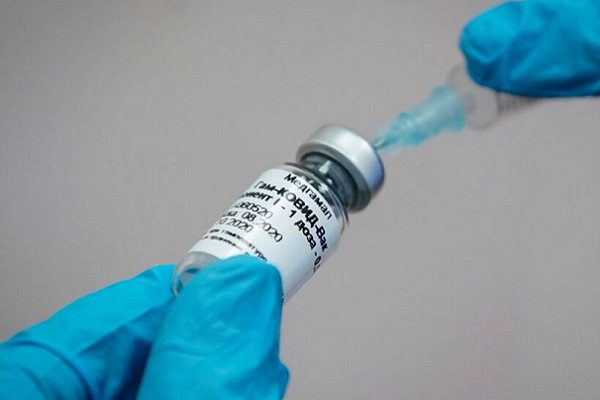 Rusia patenta su segunda vacuna contra Covid-19, la EpiVacCorona