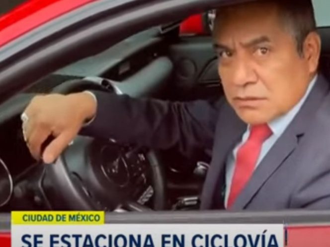 Supuesto abogado invade ciclovía en la Glorieta de Insurgentes e insulta a ciclista #VIDEO