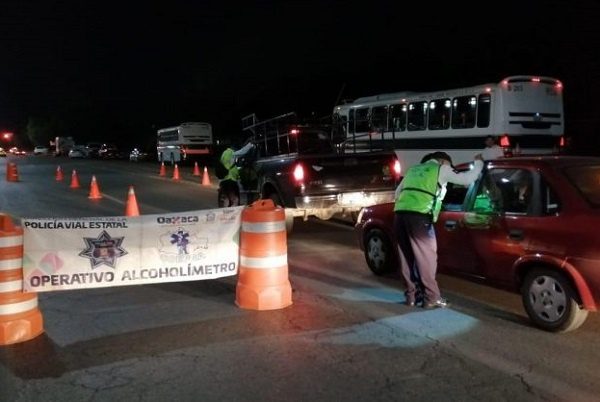 Personas que conduzcan en estado de ebriedad podrían perder su licencia