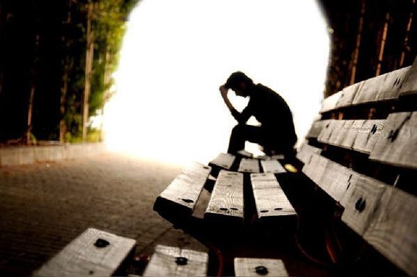 Suicidios entre jóvenes podrían incrementarse después de la pandemia