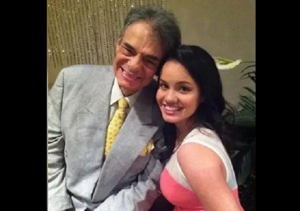 A un año de la partida de José José, Sarita volvió a recibir críticas al reaparecer en una entrevista