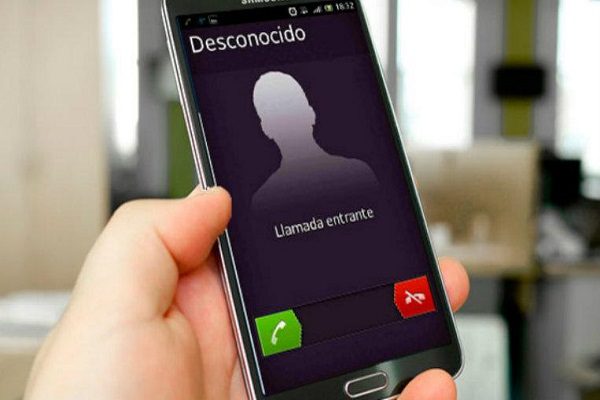 Google lanza app que advertirá posibles llamadas de estafa