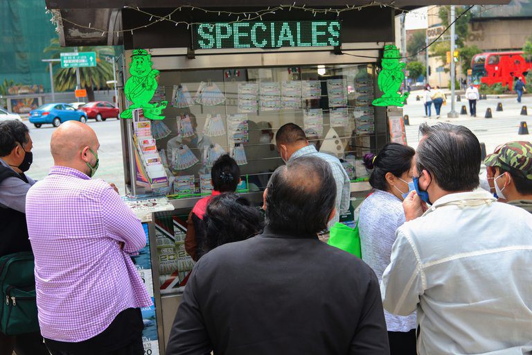 ¡Vuelan "cachitos"! así va la venta para avión presidencial a horas de rifa