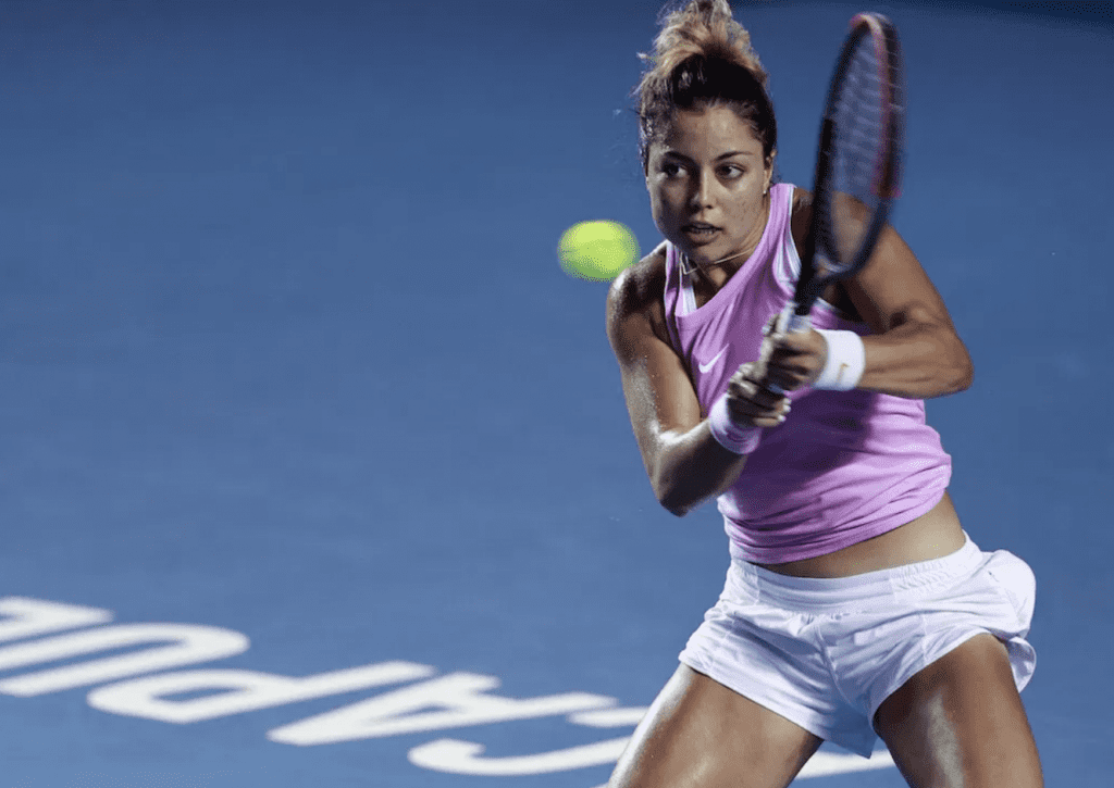 Renata Zarazúa avanza a la segunda ronda del Roland Garros