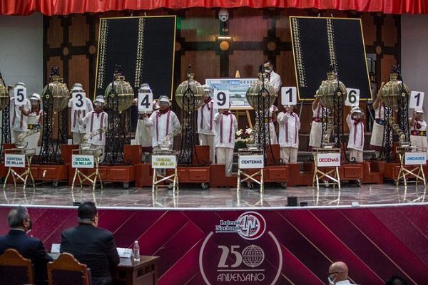 Arranca la rifa equivalente al valor del avión presidencial #VIDEO