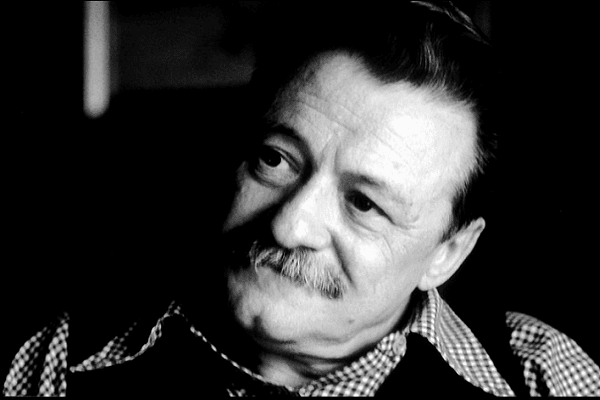 100 años de Mario Benedetti. Datos curiosos y 10 versos