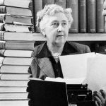 Nace Agatha Christie, una de las mejores novelistas policíacas que emergió en medio de la guerra