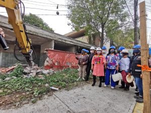 Los Ocho Barrios originarios de Iztapalapa decidirán qué construir donde estaba un centro de salud dañado por sismo