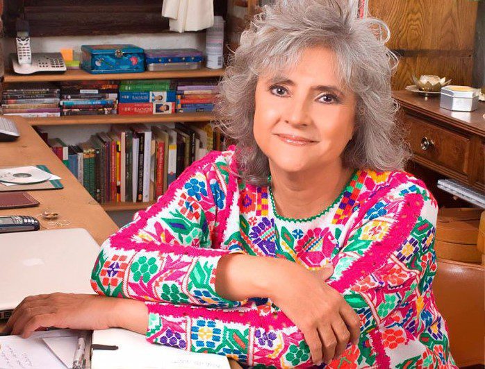 Laura Esquivel más allá de Como agua para chocolate