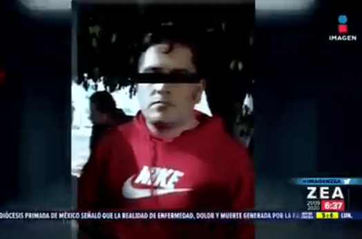 Un delincuente quiso evadir a la policía en una motocicleta, sin imaginar que era vigilado en vivo #ElQueLaHaceLaPaga