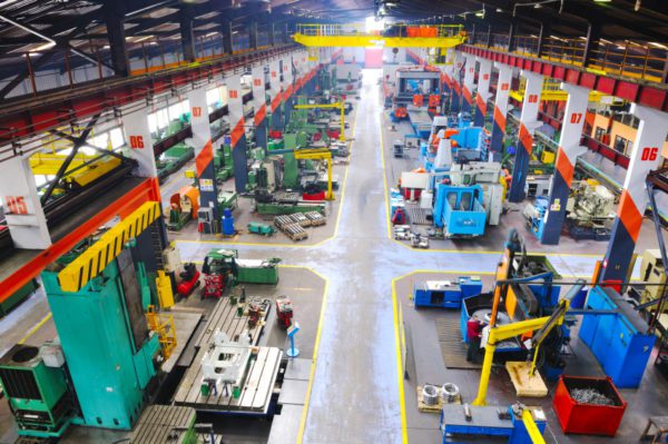 Producción industrial en México modera su recuperación en julio