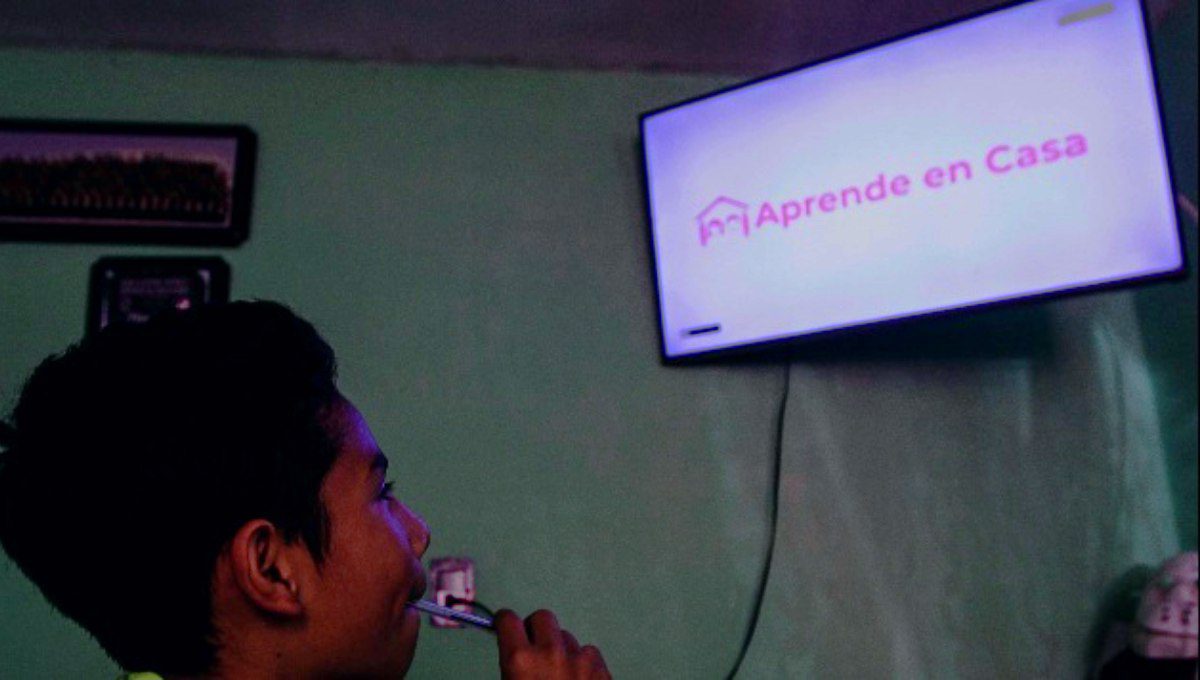 Papás decidirán si sus hijos van a clases presenciales, en semáforo verde: SEP