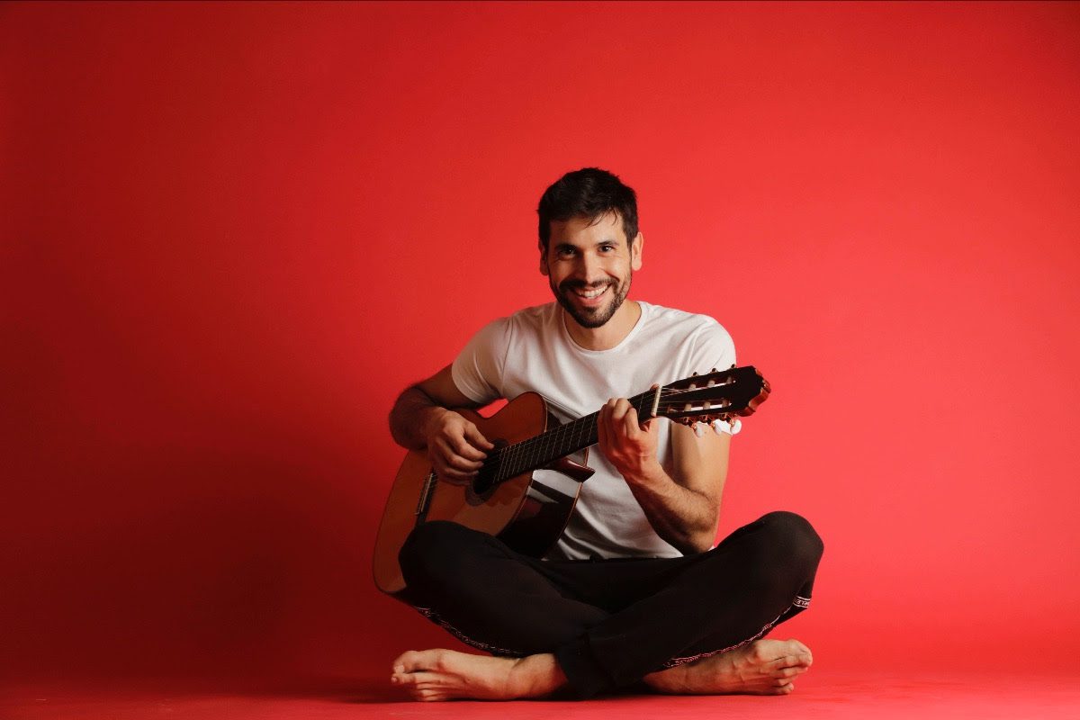 MiQuél presenta “Historias invisibles”, canciones y videos creados durante la cuarentena