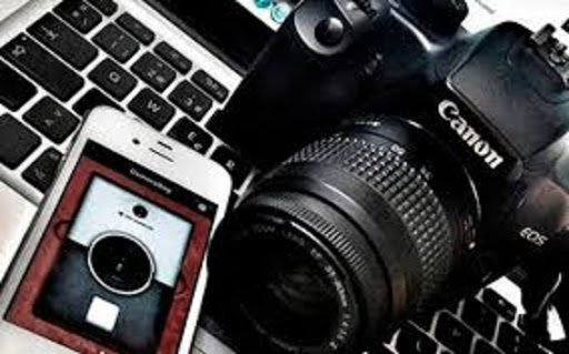 Fake News y otros retos en el Día Internacional del Periodista