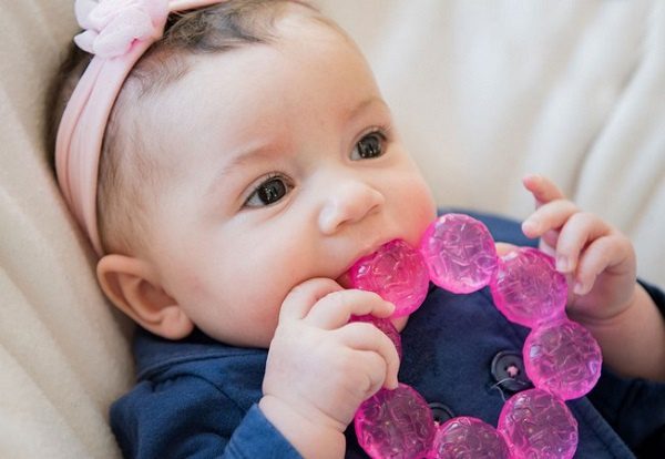 Estudio revela que cada vez nacen más bebés sin muelas del juicio, y esta es la razón