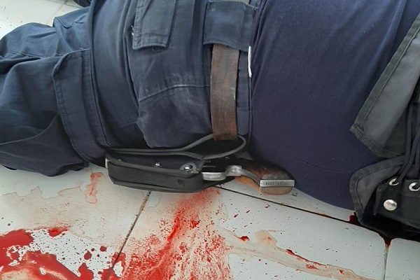 Policía de Cuautitlán Izcalli sostiene una riña con compañero, lo mata y se suicida