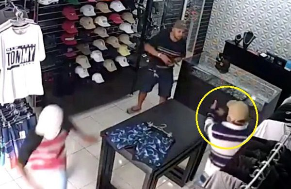 Comerciante enfrenta y asesina a tres delincuentes que pretendían asaltarlo