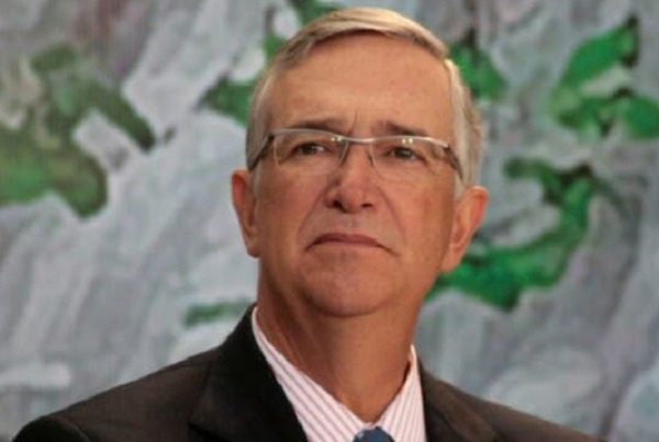 #ÚltimaHora Da positivo a Covid-19 Ricardo Salinas Pliego, dueño de TV Azteca