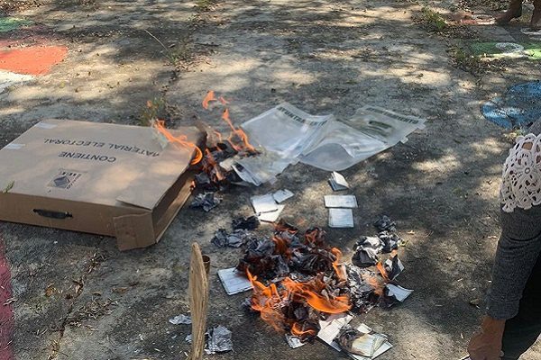 Tras elecciones, queman boletas en cuatro municipios de Hidalgo