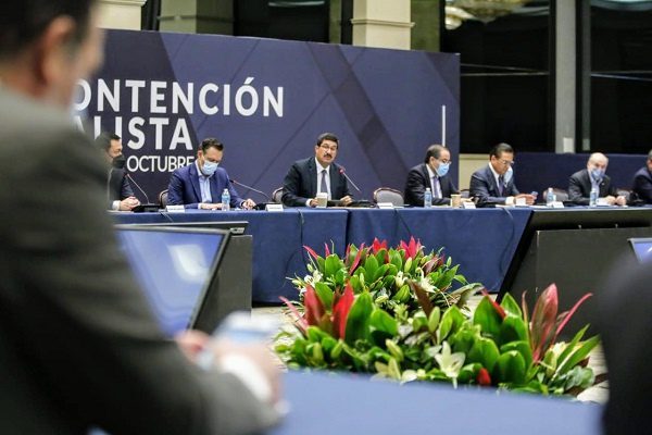 Gobernadores y senadores acuden a la SCJN por fideicomisos