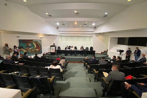 Comisión del Senado aprueba extinción de fideicomisos
