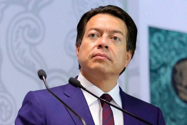 Diputado Mario Delgado da positivo a Covid-19