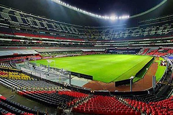 Ante rumores, Sheinbaum descarta apertura de estadios en la CDMX