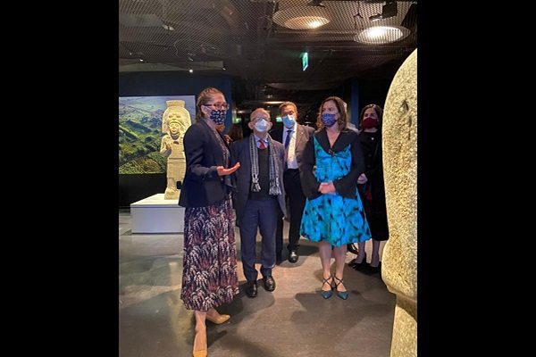 Inauguran en París exposición “Los Olmecas y las culturas del Golfo de México”