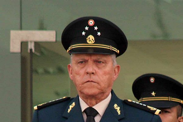 Los cargos que se imputan a Cienfuegos; entre sobornos del cartel H-2 y narcotráfico