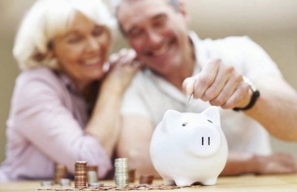 ¿Estarías de acuerdo? Slim propone jornadas de 11 horas y jubilación a los 75 años