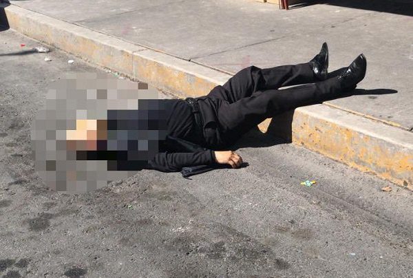 Guardia de seguridad de una casa de empeño es asesinado al tratar de impedir un robo