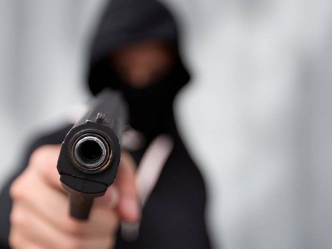 Encuentran cuerpo encobijado con huellas de tortura en Azcapotzalco