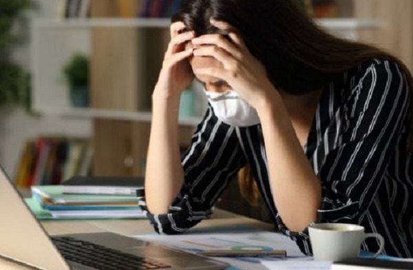 ¿Indiferentes a la muerte de otros? ¡No! Se llama fatiga pandémica y así se sufre