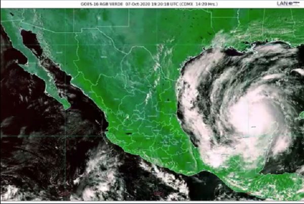 Huracán "Delta" se degrada a categoría 1