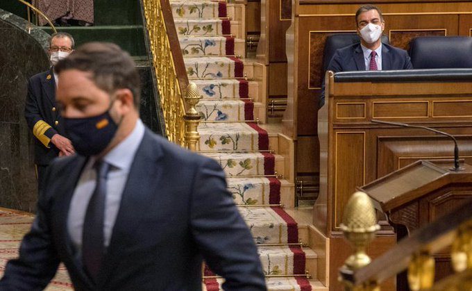 España se prepara para un nuevo estado de alarma para frenar aumento de casos de coronavirus