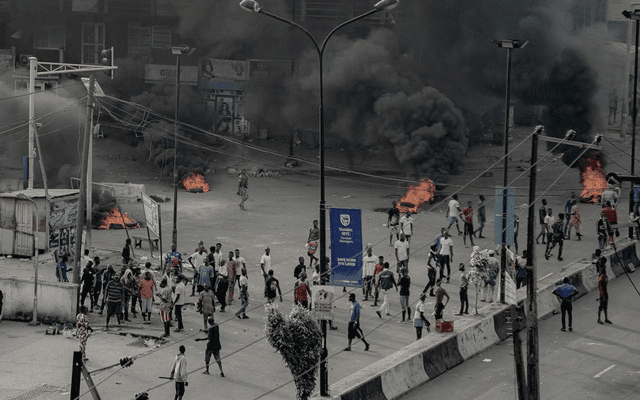 Violentas manifestaciones en Nigeria han dejado decenas de muertos #VIDEO