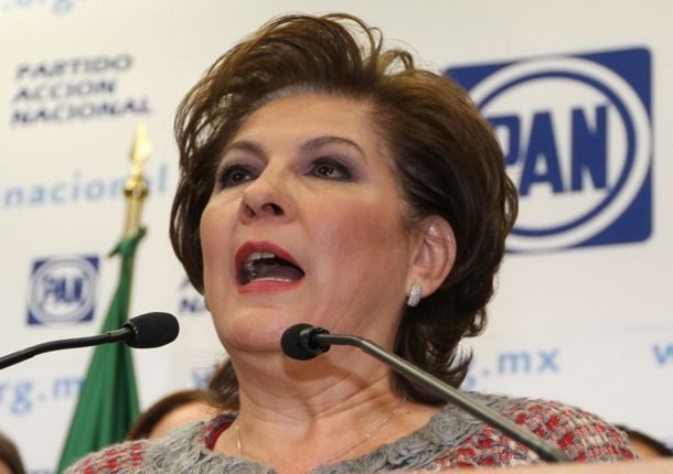 Niega Wallace tortura contra detenida, por homicidio de su hijo