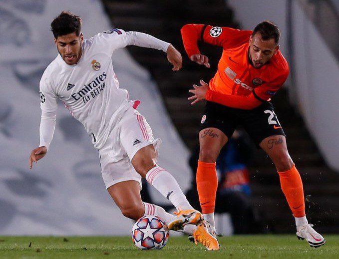 El Real Madrid pierde en su debut en la Champions