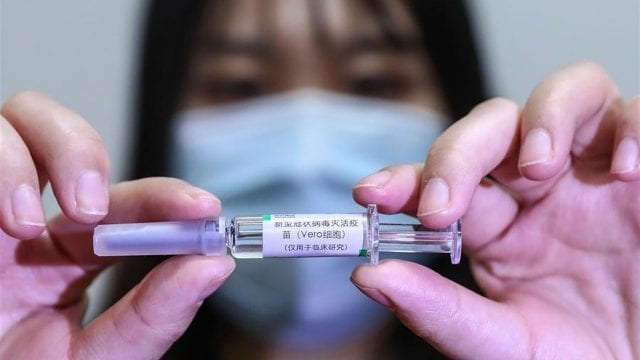 60 mil voluntarios han recibido prueba de vacuna contra Covid-19 en China, sin complicaciones
