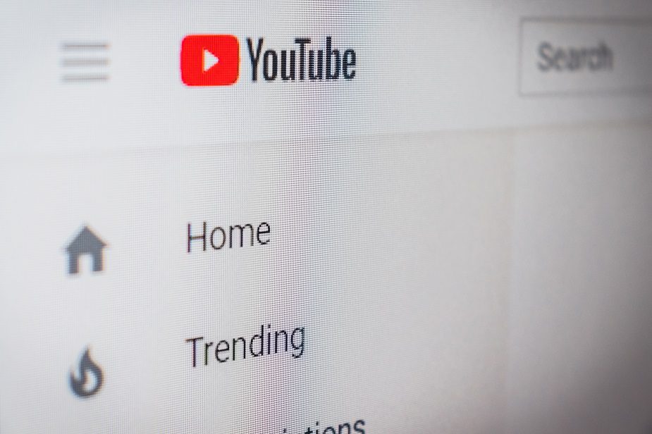 YouTube se va contra los videos que desinformen sobre vacunas coronavirus; los eliminará